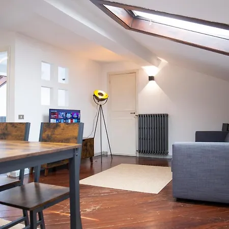 The Square - Penthouse Apartamento *